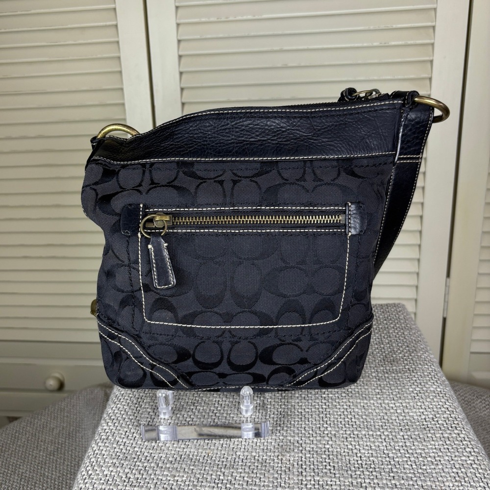Coach Black Signature Jacquard Leather Crossbody Bag Vintage Y2K Brass Hardware‎